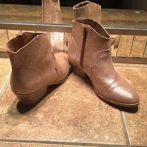NWOT Tan Shimmery Faux Leather Booties